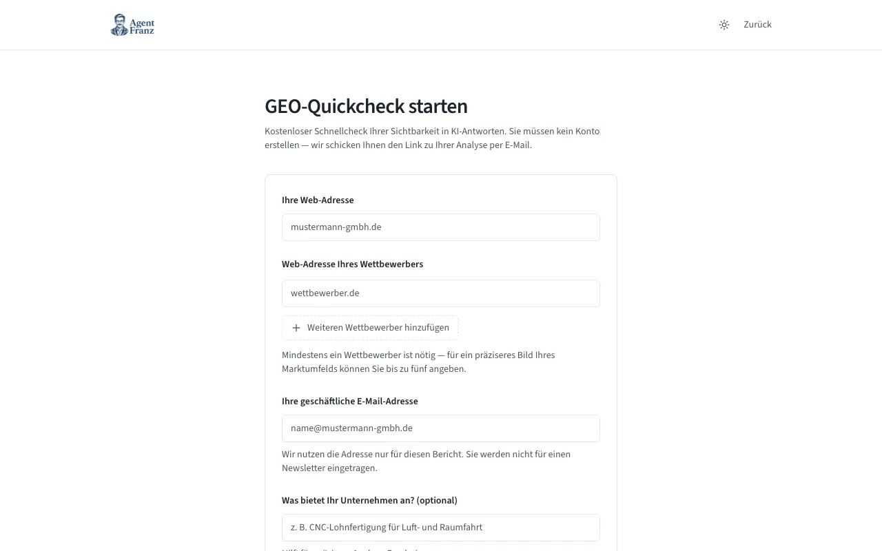 Das Formular des Quickchecks mit den Feldern für Web-Adresse, Wettbewerber und E-Mail-Adresse